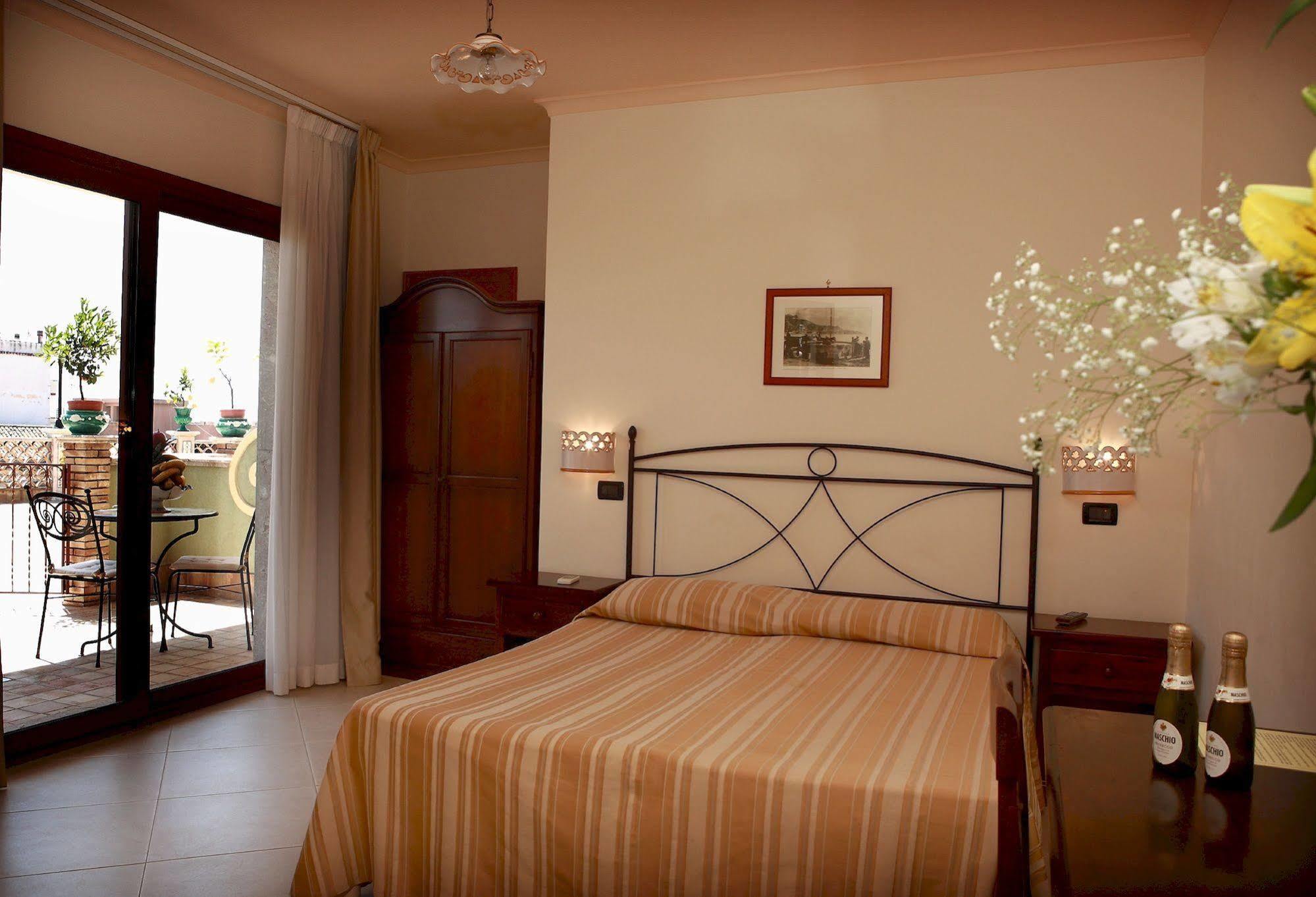 Villa Cristina 지아르디니낙소스 외부 사진